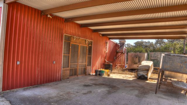 28387 US Highway 83, Concan, TX 78838