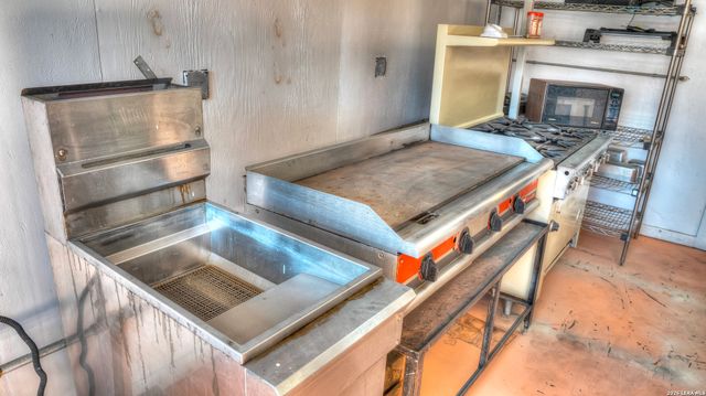 28387 US Highway 83, Concan, TX 78838