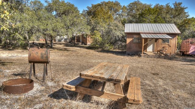 28387 US Highway 83, Concan, TX 78838