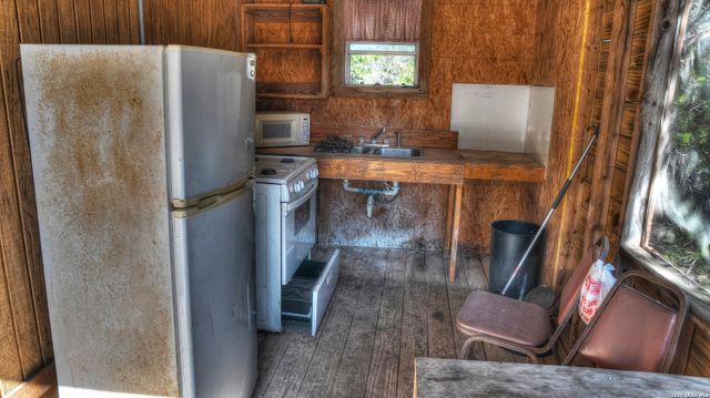 28387 US Highway 83, Concan, TX 78838