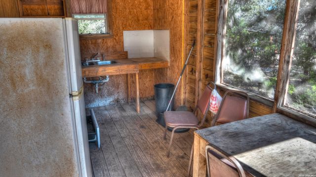 28387 US Highway 83, Concan, TX 78838