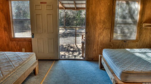 28387 US Highway 83, Concan, TX 78838