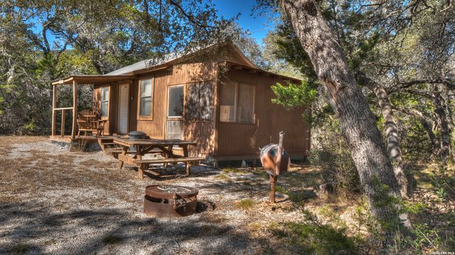 28387 US Highway 83, Concan, TX 78838