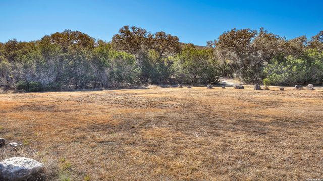 28387 US Highway 83, Concan, TX 78838