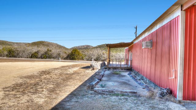 28387 US Highway 83, Concan, TX 78838
