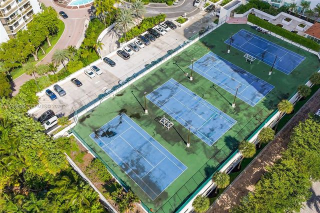 20201 E Country Club Dr 2506, Aventura, FL 33180