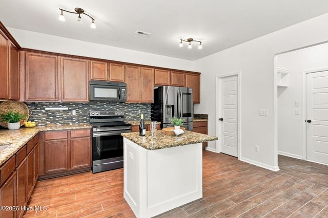 133 Emma Court, Linden, NC 28356