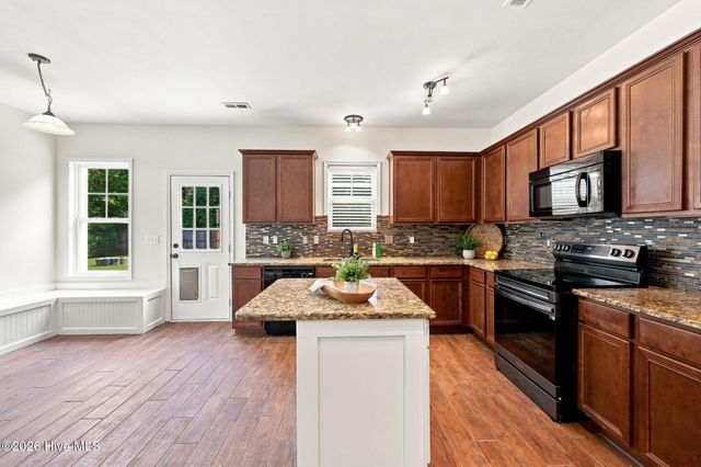 133 Emma Court, Linden, NC 28356