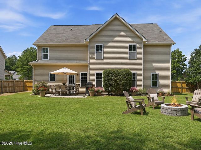 133 Emma Court, Linden, NC 28356