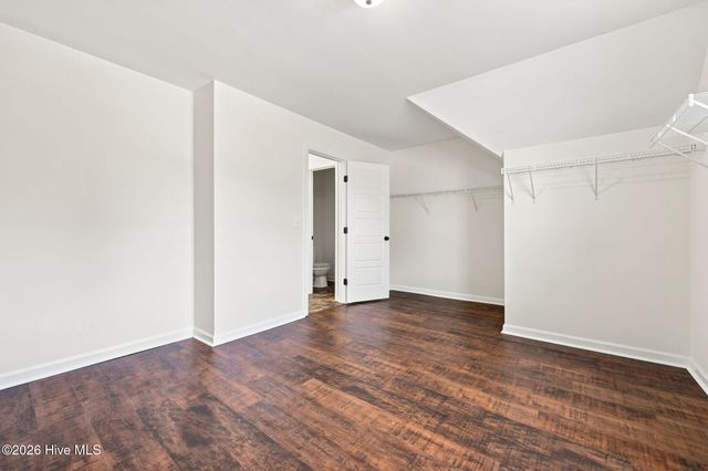 133 Emma Court, Linden, NC 28356