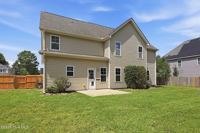 133 Emma Court, Linden, NC 28356