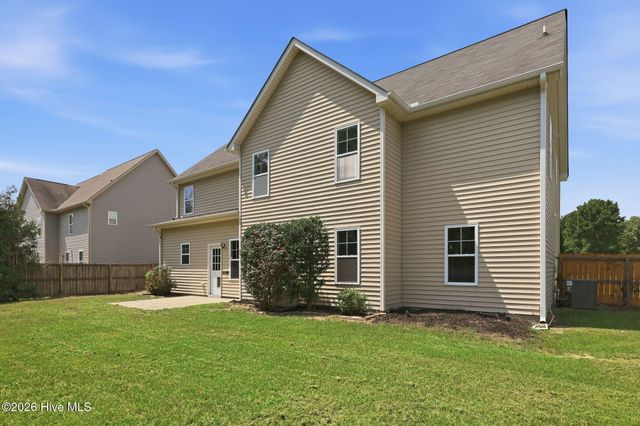 133 Emma Court, Linden, NC 28356