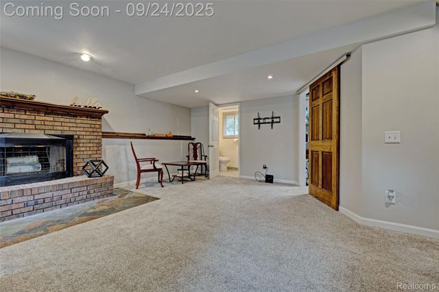 2400 Walnut Road, Auburn Hills, MI 48326