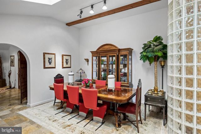 14 E RIDING DR, Cherry Hill, NJ 08003