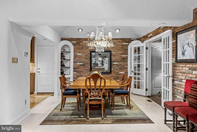 14 E RIDING DR, Cherry Hill, NJ 08003