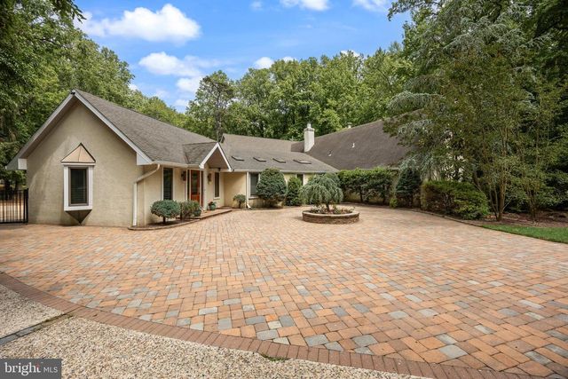 14 E RIDING DR, Cherry Hill, NJ 08003