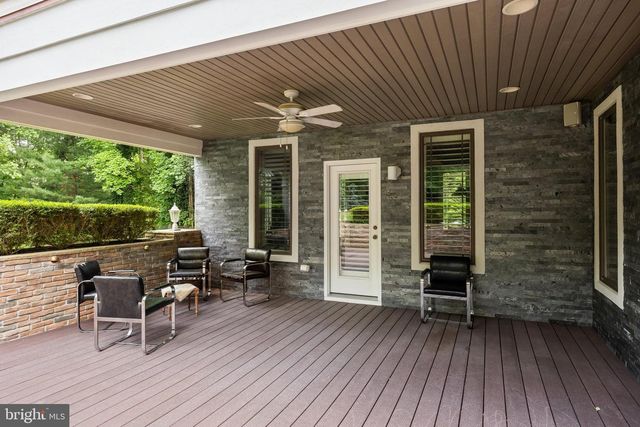 14 E RIDING DR, Cherry Hill, NJ 08003