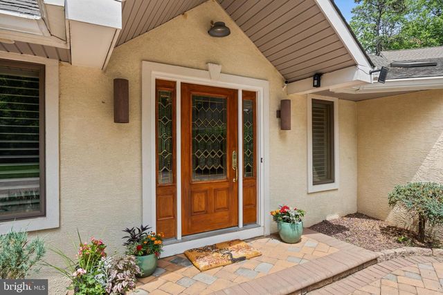14 E RIDING DR, Cherry Hill, NJ 08003