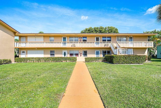 203 Coventry I 203, West Palm Beach, FL 33417