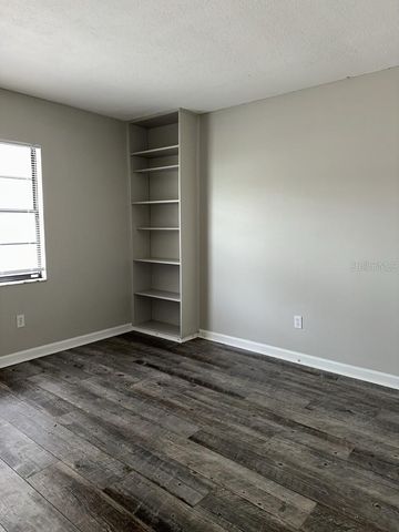 4707 RANCHWAY COURT, Tampa, FL 33624