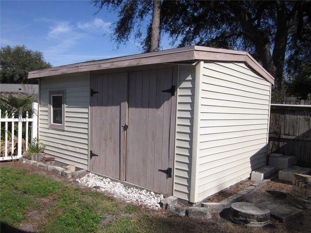 4707 RANCHWAY COURT, Tampa, FL 33624