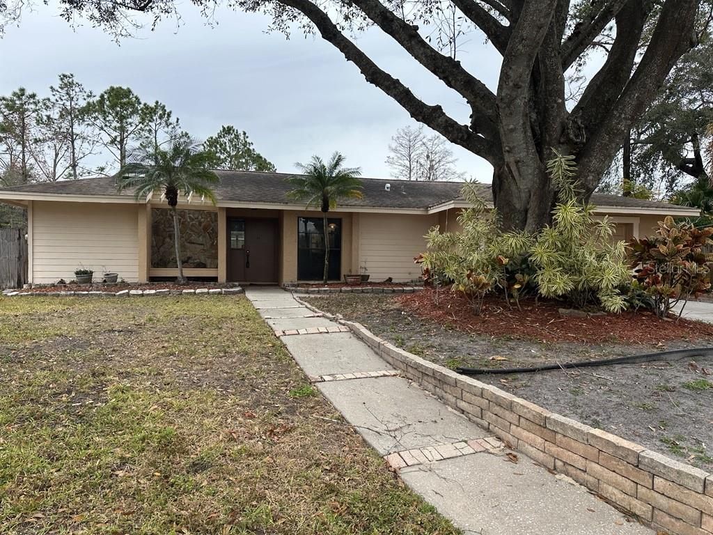 4707 RANCHWAY COURT, Tampa, FL 33624