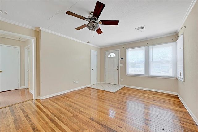 8101 GOODMAN Street, Overland Park, KS 66204