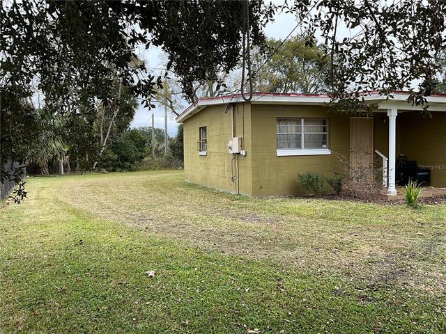 110 COUNTRY CLUB CIRCLE, Sanford, FL 32771