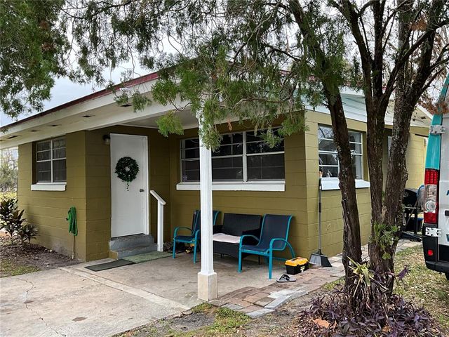 110 COUNTRY CLUB CIRCLE, Sanford, FL 32771