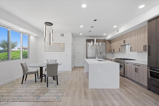 7788 E MAIN Street 1018, Scottsdale, AZ 85251