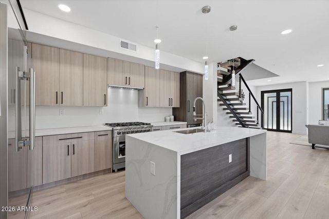 7788 E MAIN Street 1018, Scottsdale, AZ 85251