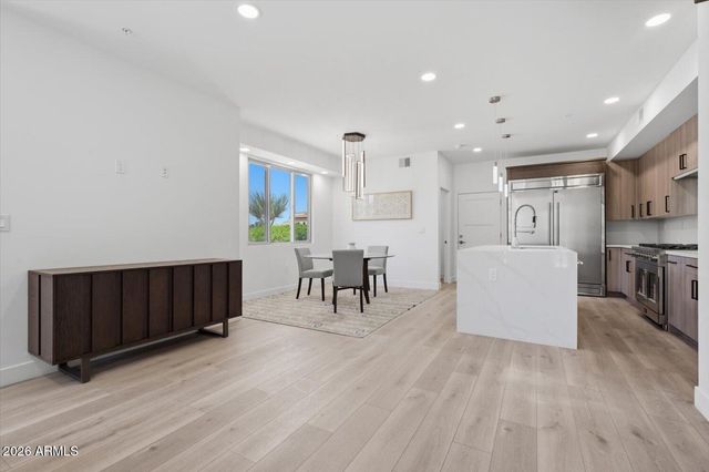 7788 E MAIN Street 1018, Scottsdale, AZ 85251