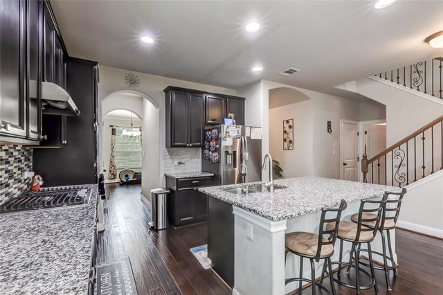 4424 Casa Robles DR, Leander, TX 78641