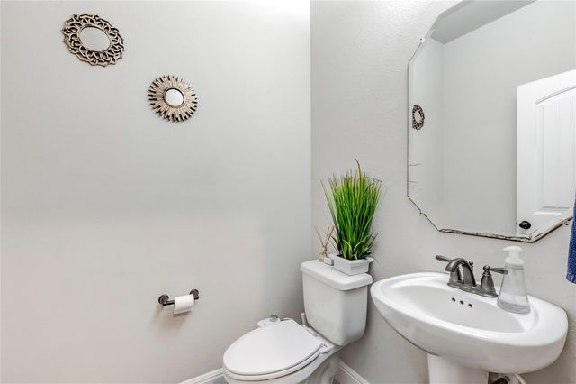 4424 Casa Robles DR, Leander, TX 78641