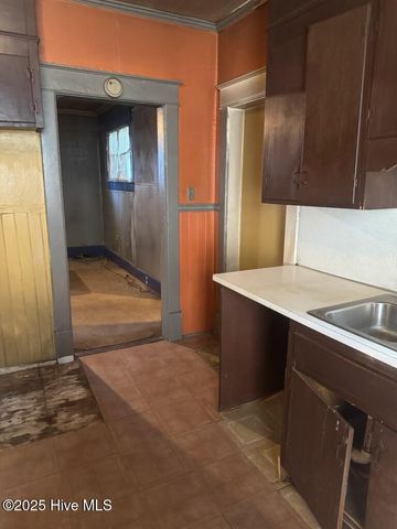 805 Sunset Avenue, Rocky Mount, NC 27804
