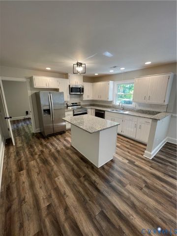 7700 Timber Dr, New Kent, VA 23141