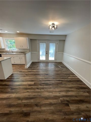 7700 Timber Dr, New Kent, VA 23141