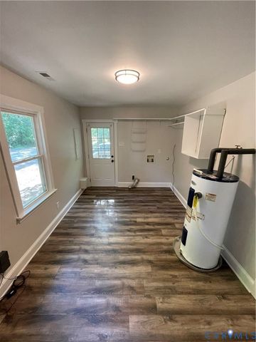 7700 Timber Dr, New Kent, VA 23141
