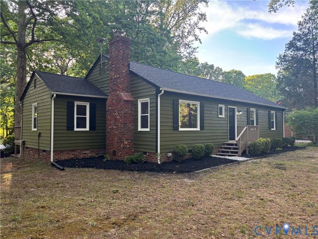 7700 Timber Dr, New Kent, VA 23141