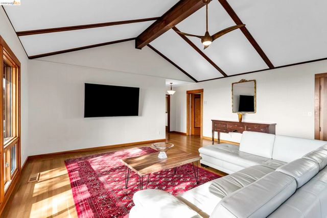 641 641 Alvarado Rd, Berkeley, CA 94705