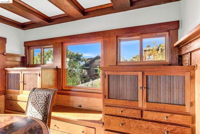 641 641 Alvarado Rd, Berkeley, CA 94705