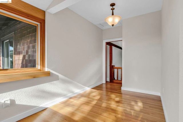 641 641 Alvarado Rd, Berkeley, CA 94705