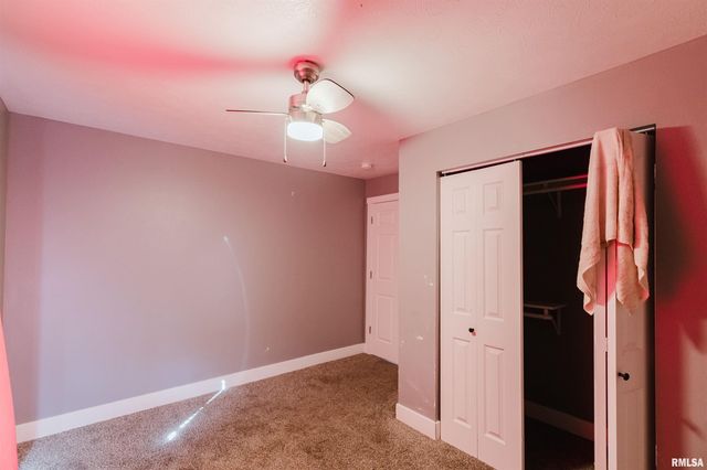 1201 N 11TH Street, Herrin, IL 62959