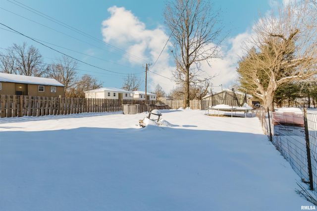 1201 N 11TH Street, Herrin, IL 62959