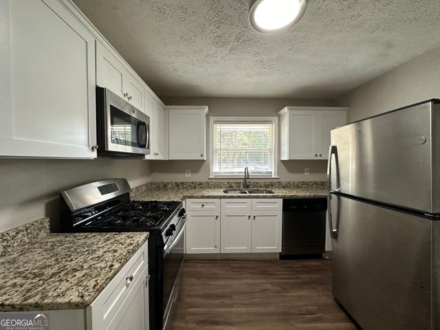 3564 Glenwood Road, Decatur, GA 30032