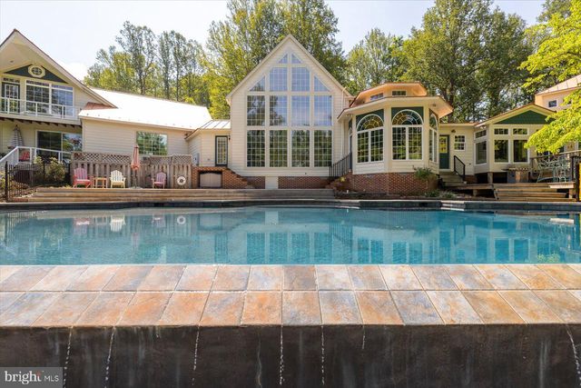 6360 TENNIS CT, Boston, VA 22713