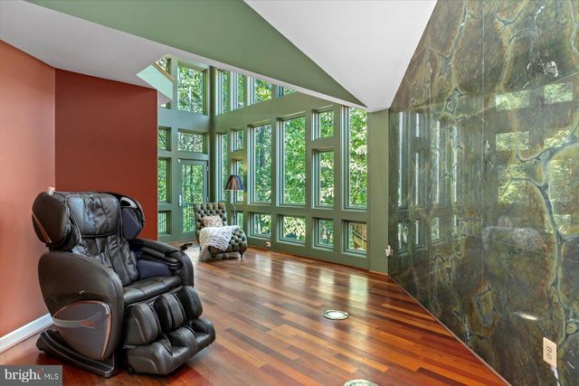 6360 TENNIS CT, Boston, VA 22713