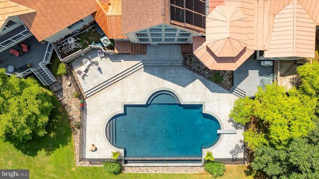 6360 TENNIS CT, Boston, VA 22713