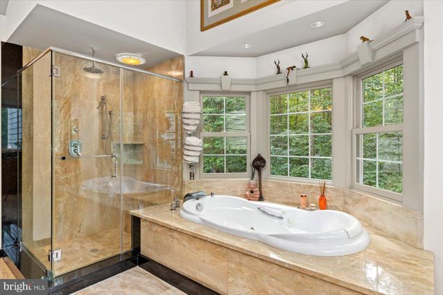 6360 TENNIS CT, Boston, VA 22713