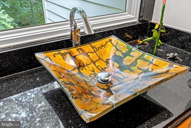 6360 TENNIS CT, Boston, VA 22713